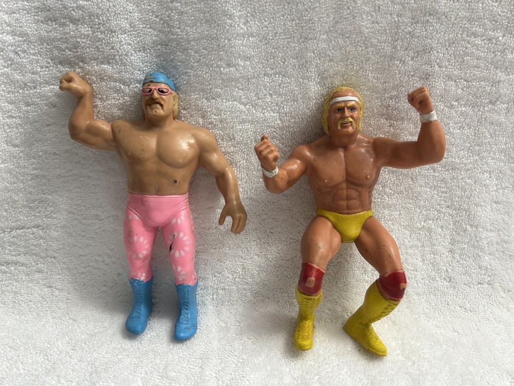 Vintage WWF Figures 1984 Hulk Hogan and 1986 Jesse Ventura Loose Used Action Fig