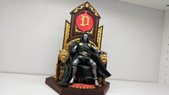 Marvel Legends: Red & Gold Dr Doom Throne [CUSTOM] 1:12