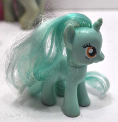 My Little Pony mixed lot of Six – 1980’s and up See Description USED