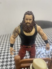 WWE Wyatt Family Figures – Bray Wyatt, Luke Harper, Erik Rowan & Braun Strowman