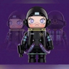 MEGA Space Molly EREBUS 400% Collectible Figure (Sealed) Authentic, US Seller