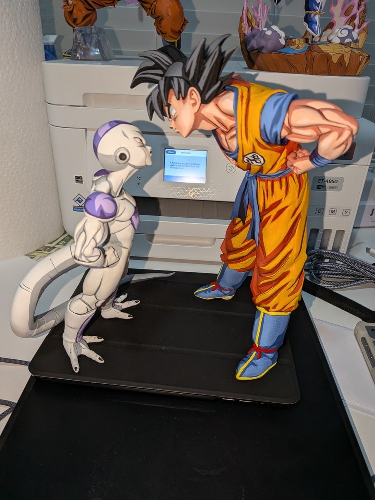 Dragon Ball Figure Goku And Frieza Repaint