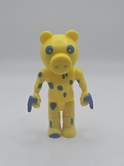 Mini ToonPiggy Dinopiggy 3.5″ Tall Yellow with Blue Spots Phat MOJO Figure