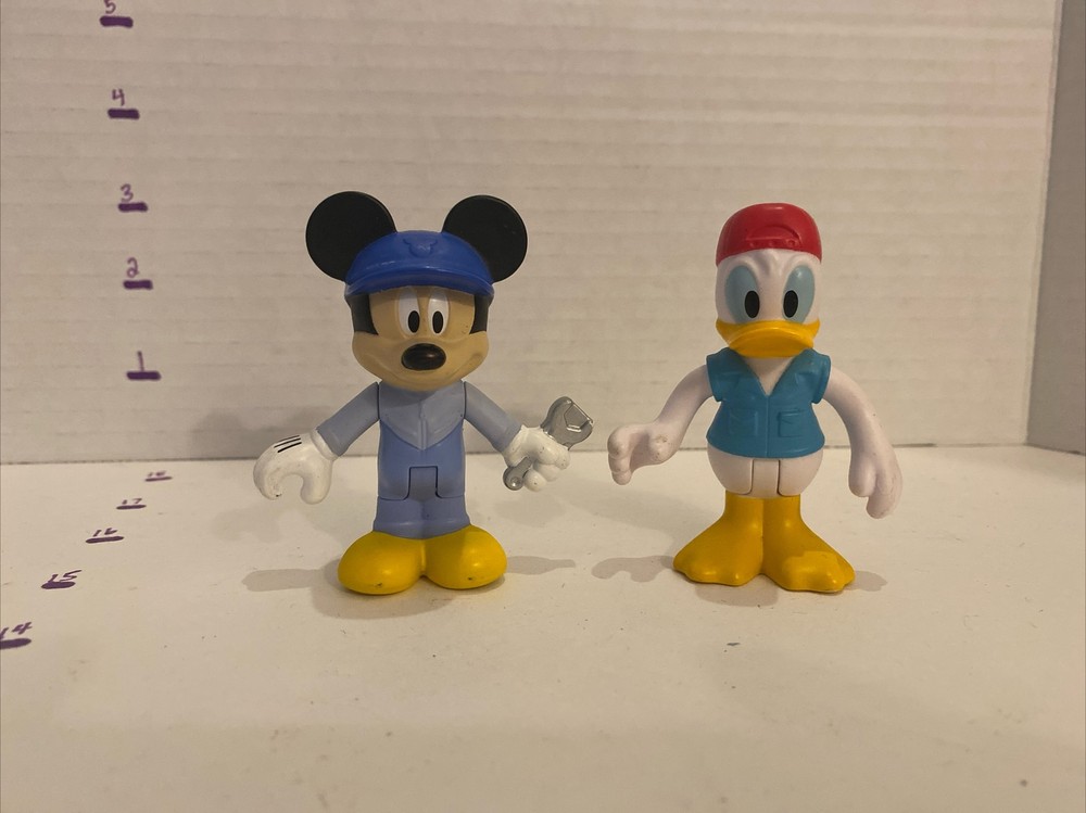 2016 Mattel Disney Car Mechanic Mickey Mouse & Donald Duck 3″ Action Figure