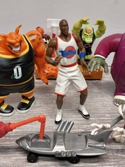 Vintage Space Jam Figure Lot 90’s Michael Jordan Bugs Bunny
