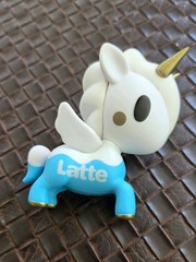 Tokidoki Unicorno Series 4 Cremino Latte 3″ PVC Collectible Toy Figure