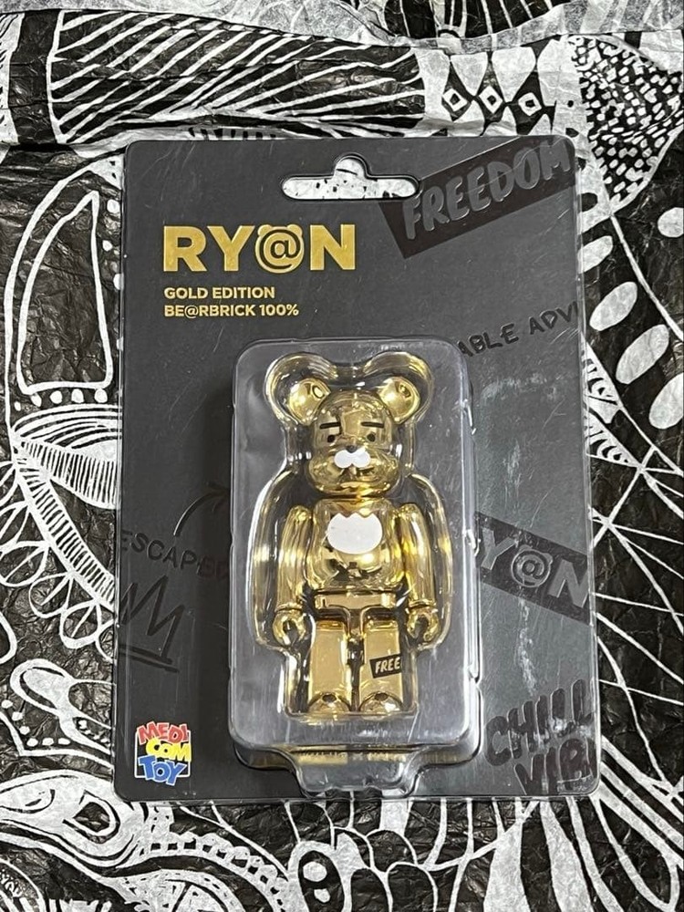 Rare BE@RBRICK Gold Kakao Friends Ryan