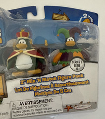 NEW Disney Club Penguin 2″ King & Court Jester Mix ‘N Match 2 Piece Figure Pack
