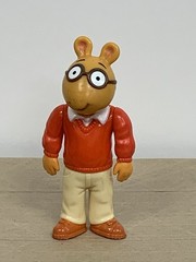 Vintage 1990’s PBS Kids Arthur Family Figurines 4pc Toy Figure Lot Marc Brown