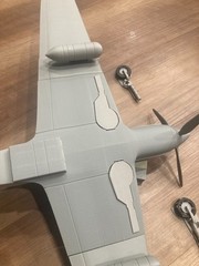 1:18 scale Kawasaki Ki-61 “Tony” Model Kit-Disassembled and Unpainted