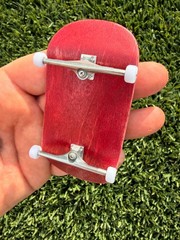 50mm Gutter Fingers Complete (caramel 3.0 trucks) (Gutter Wheels)