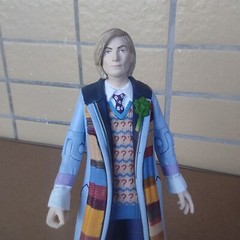 Doctor Who THE 13th Thirteenth doctor the REGENERATION FIGURE 5.5″ old #w1