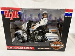 2001 HASBRO 12″ GI JOE ELECTRA GLIDE #3 IN THE HARLEY-DAVIDSON SERIES NEW IN BOX