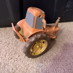 2005 Disney – Pixar | Cars | Tip & Toot Tipping Tractor | not Tested