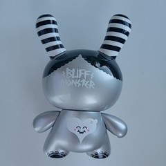 Kidrobot Buff Monster 8 Inch Dunny 2009 Vaulted Limited Edition Silver Vinyl