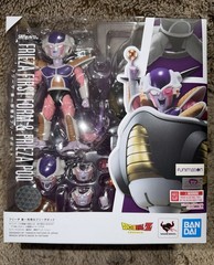 SEALED NEW S.H. Figuarts BANDAI Dragon Ball Z Frieza First Form & Frieza Pod