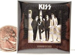 Zuru 5 Surprise Mini Brands Vinyl Really Works Rock And Roll All Nite By KISS￼