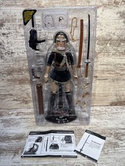Hot Toys 1/16 Babydoll Angel Wars Masterpiece Action Figure – MMS157 (Minty)