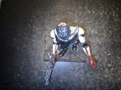 2001 Mutant Earth RED VANE 8″ Figure Stan Winston Creatures W/Base & 1 Weapon