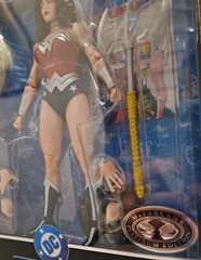 McFarlane Toys DC Wonder Woman Collector Edition Classic & Platinum Edition