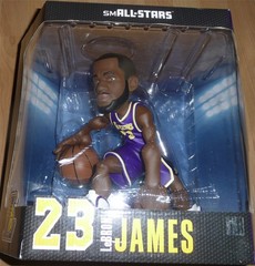 LEBRON JAMES Los Angeles Lakers NBA Small-Stars 11″ Basketball Figure READ