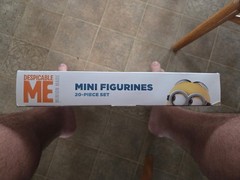 Despicable Me Minion Made 20pc Mini Figurines Set Toys R Us Exclusive!