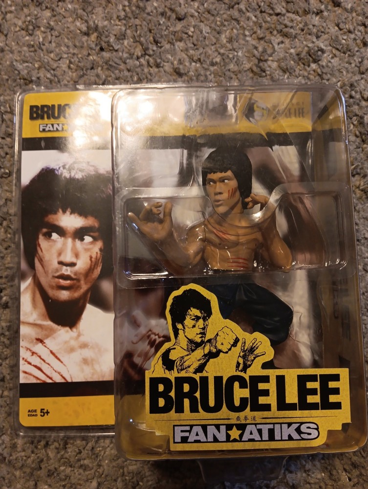 BRUCE LEE Round 5 Fan-Atiks Series Bruce Lee: Enter the Dragon Action Figure New
