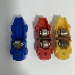Vintage 1950 United Feature Syndicate Peanuts Race Cars Red Yellow Blue 2 inches