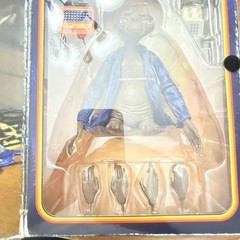 NECA Ultimate Telepathic E.T. Action Figure 40th Anniversary – BRAND NEW!