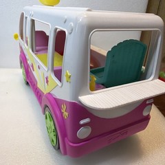 Shopkins Scoops Ice Cream Truck + Multiple Shopkin Figures And Accessories