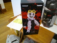 Kidrobot Terrifier 2 Art The Clown Collector Plush Doll – Posable DAMIEN LEONE’S
