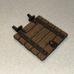 Unpainted Black & Brown Trapdoor – Classics Castle grayskull (Hole cover) He-Bro