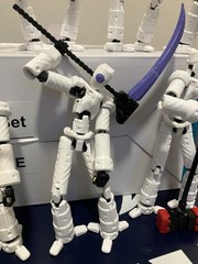 Articulated Battle Robot 13 (with or without stand)