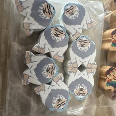 Wood Meeples Figures 49 Total : Yeti, Skeleton, Human, Minotaur, Beast More