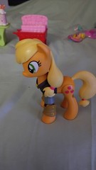 MLP friendship is magic Applejack with Accessories Lot