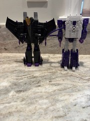 Shockwave Dramatic Capture Series Nemesis Bridge And Earthrise Skywarp