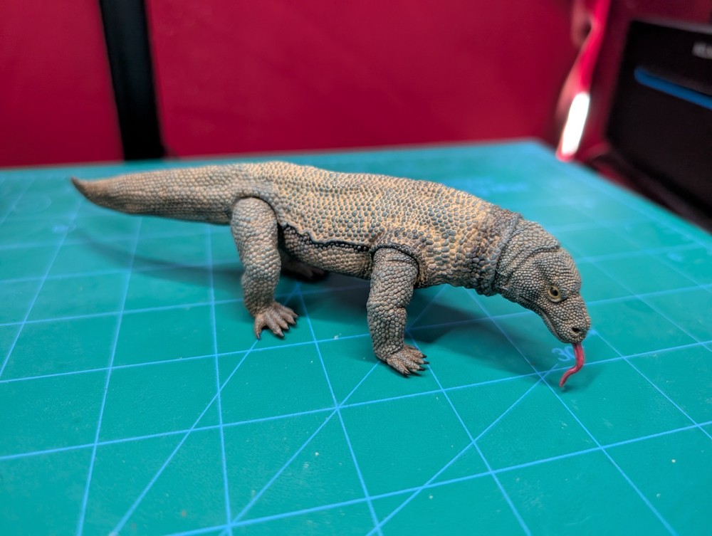 Harbinger Studios Savage Crucible Deluxe Dungeon Komodo Dragon