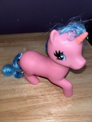 Set Of 2 Member’s Mark Pink & White Pony Unicorn Figure Removable Wings UNBOXED