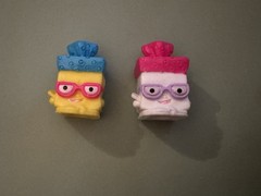Shopkins Season 1 Bread Head Pink And White And Blue And Yellow Twin Set