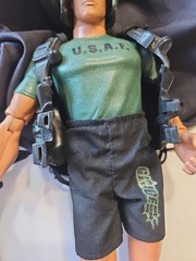 GI Joe Vs. Cobra Spy Troops 12″ Air Assault Barrel Roll Parachute Figure. 1994