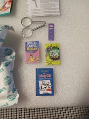 ZURU MINI BRAND BOOKS LOT ROALD DAHL MATILDA COMMON DIARY OF A WIMPY KID RODRIC