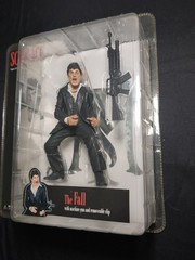 2005 MEZCO TOYS SCARFACE THE FALL TONY MONTANA AL PACINO MOVIE ACTION FIGURE NEW