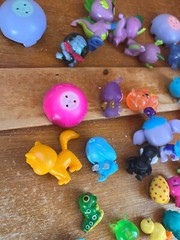 Large Lot of Mini Vinyl Plastic Rubber Sparkly & Not Cutsy Animal Play Figures –