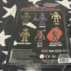Funko Five Nights at Freddy’s Golden Freddy Gold Collectible Figure w/ Extra Arm
