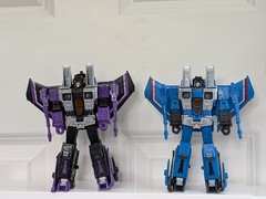 Transformers Cybertron Earthrise Villains Skywarp Thundercracker Complete Manual