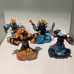 Skylanders SWAP Force Lot Of 4 Swapable Figures