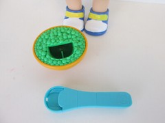 CoComelon Official Deluxe Interactive JJ Doll with Sounds Peas Spoon Clothes