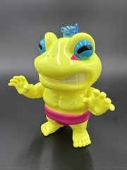 Goccodo x REALHEAD Giant Gama no Umi Fluorescent Yellow Sofubi Soft Vinyl Toy