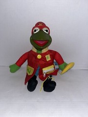 Mattel Learn to Dress KERMIT THE FROG FIREFIGHTER FIREMAN Plush Doll Muppet RARE
