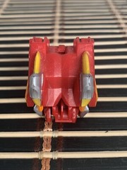 Bakugan Beamblitzer Red Gold Battle Gear Gundalian Invaders DNA 120G Figure Toy